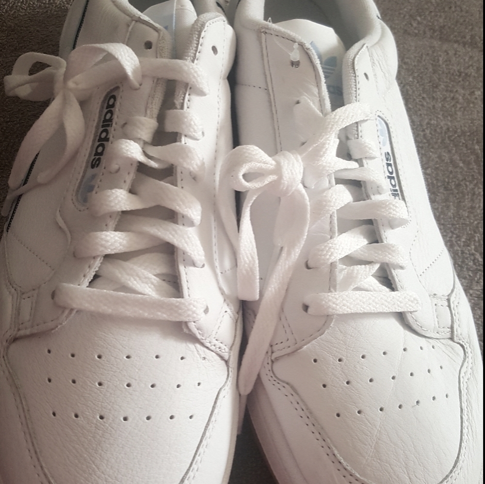 Mens Adidas Sneakers   never worn